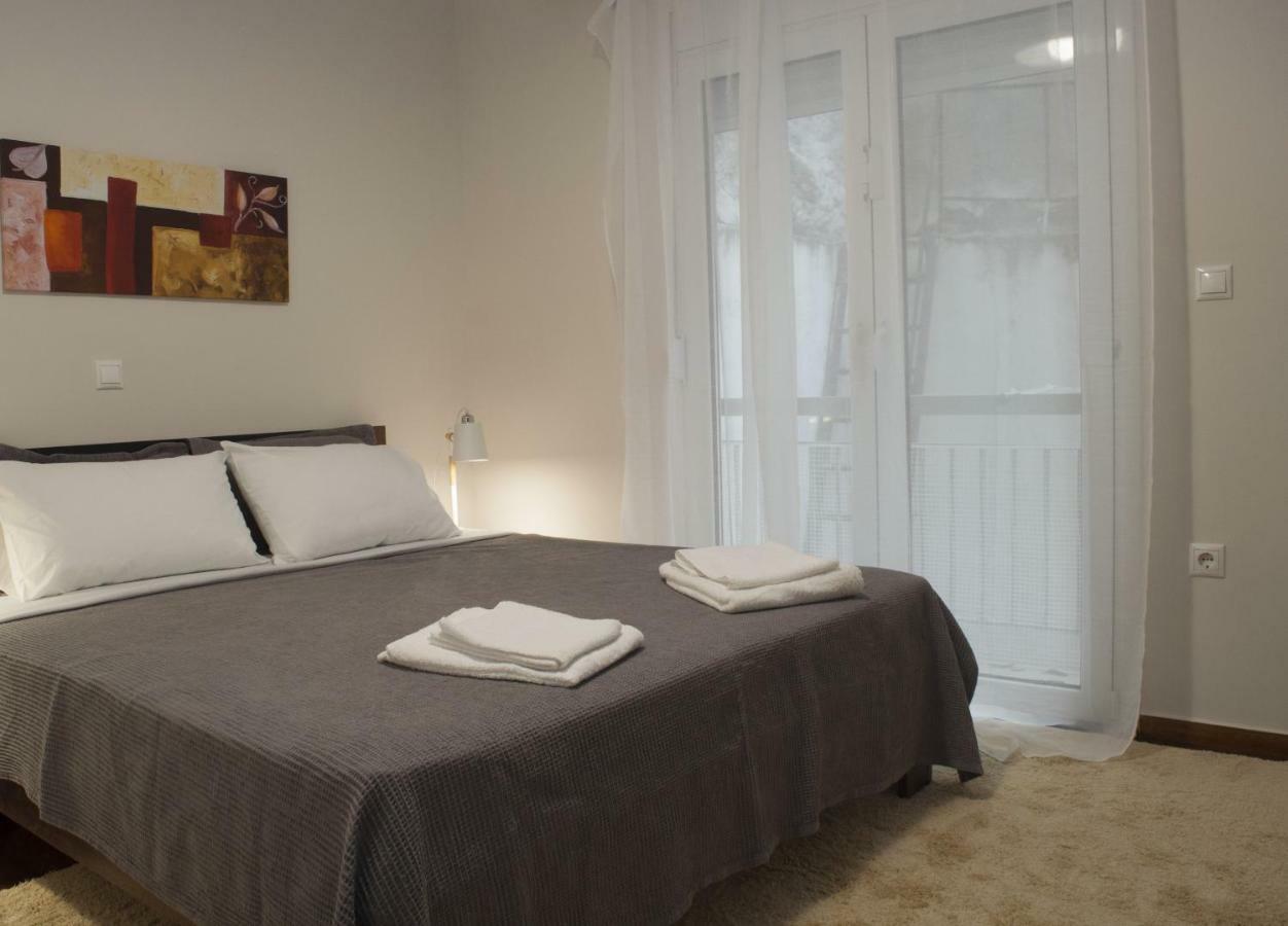 Modern Apartment, Excellent And Vibrant Location!! Atena Exterior foto